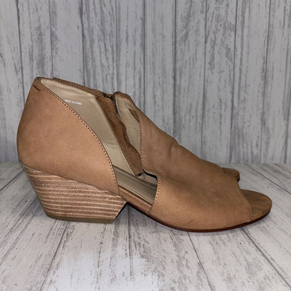 Womens Size 8.5 Eileen Fisher Wedge Sandals